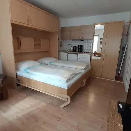 Apartment 1-zimmer-apartment-1-im-1-obergeschoss *