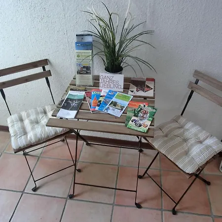 1-zimmer-apartment-1-im-1-obergeschoss Lubeca
